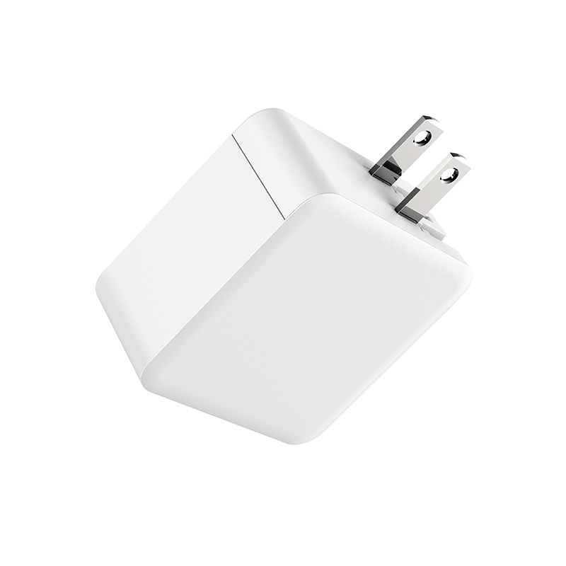 PD40W WALL CHARGER