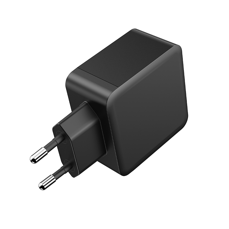 PD40W WALL CHARGER